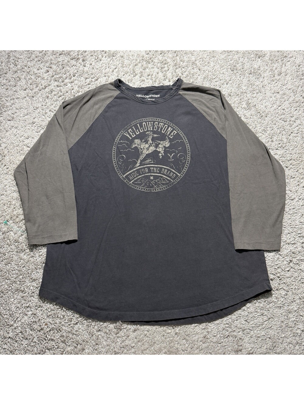 Lucky Brand Men's Yellowstone Cowboy Graphic Print Raglan Long Sleeve Tee XL